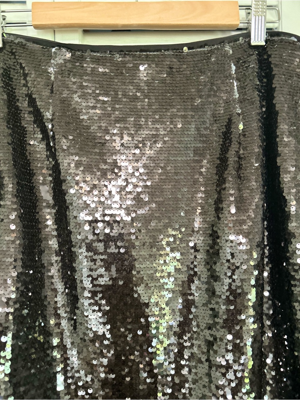 NWT ELLA RAFFAELLA Black Sequin
Midi Skirt Glamorous Evening
& Party Wear - Picture 3 of 12
